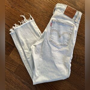 Levi's Light Wash Denim Wedgie Jeans